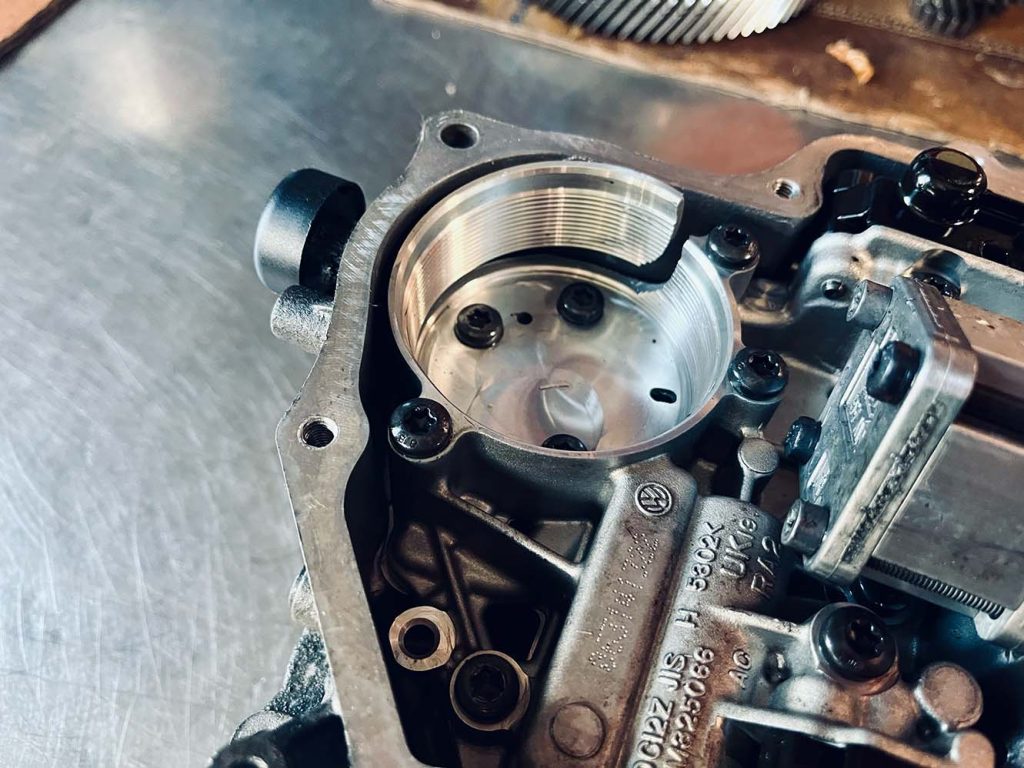 When the Thread on the DQ200 Valve Body Breaks: How to Solve the Problem Permanently and Cost-Effectively